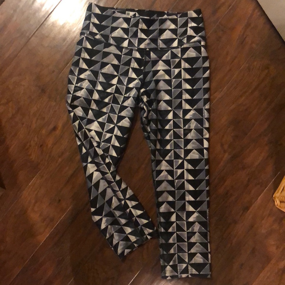 Nike ✔️ Crop Dri-Fit Workout Pant